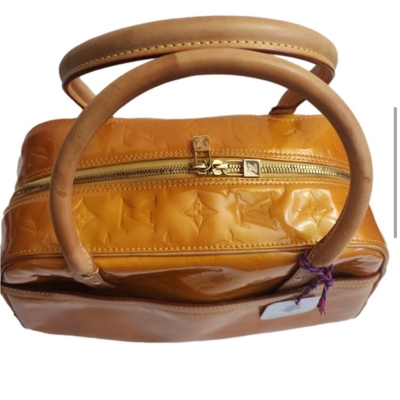 LV Vernis Tompkins Square Yellow / Calfskin Bag LOUIS VUITTON - Picture 6 of 15